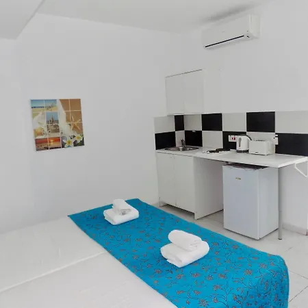 Apartmanhotel Margarita Napa 3*