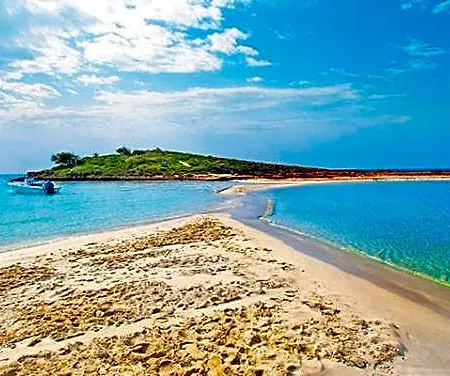 Ξενοδοχείο με διαμερίσματα Margarita Napa 4*