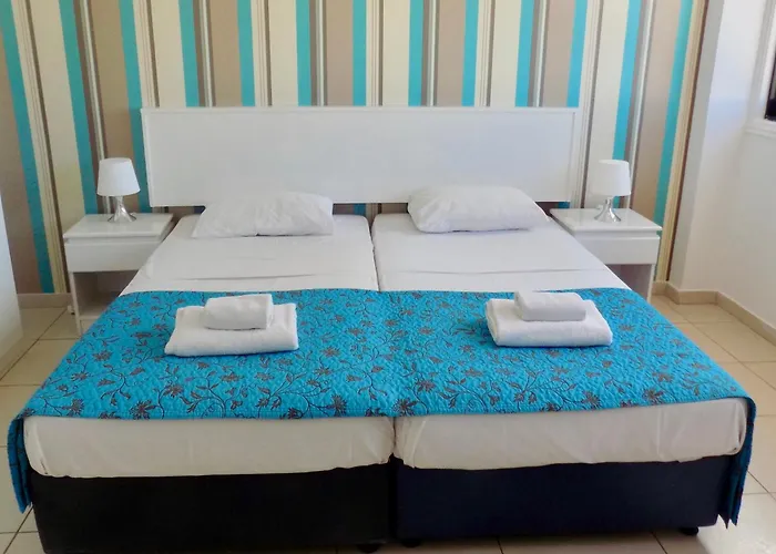 Margarita Napa Apartahotel