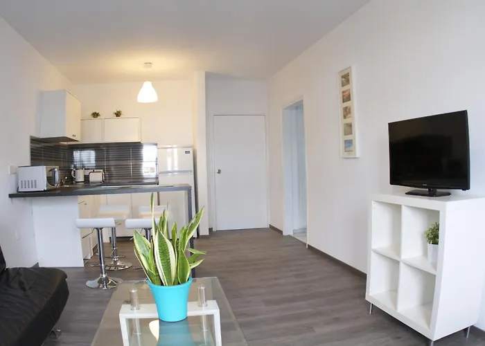 Aparthotel Margarita Napa 3*